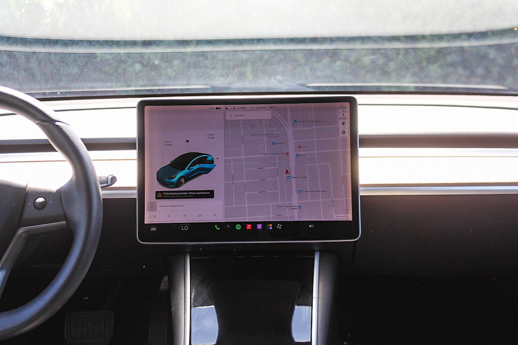 Thumbnail: 2020 Tesla Model 3 - 13