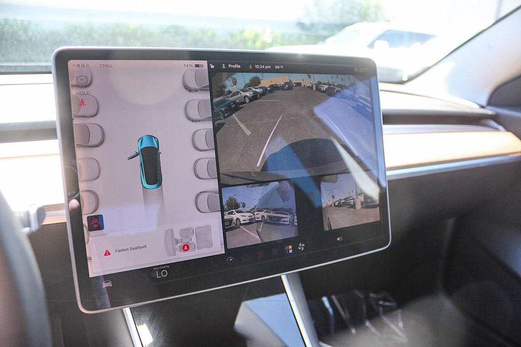 Thumbnail: 2020 Tesla Model 3 - 29
