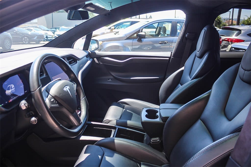 Thumbnail: 2018 Tesla Model X - 10