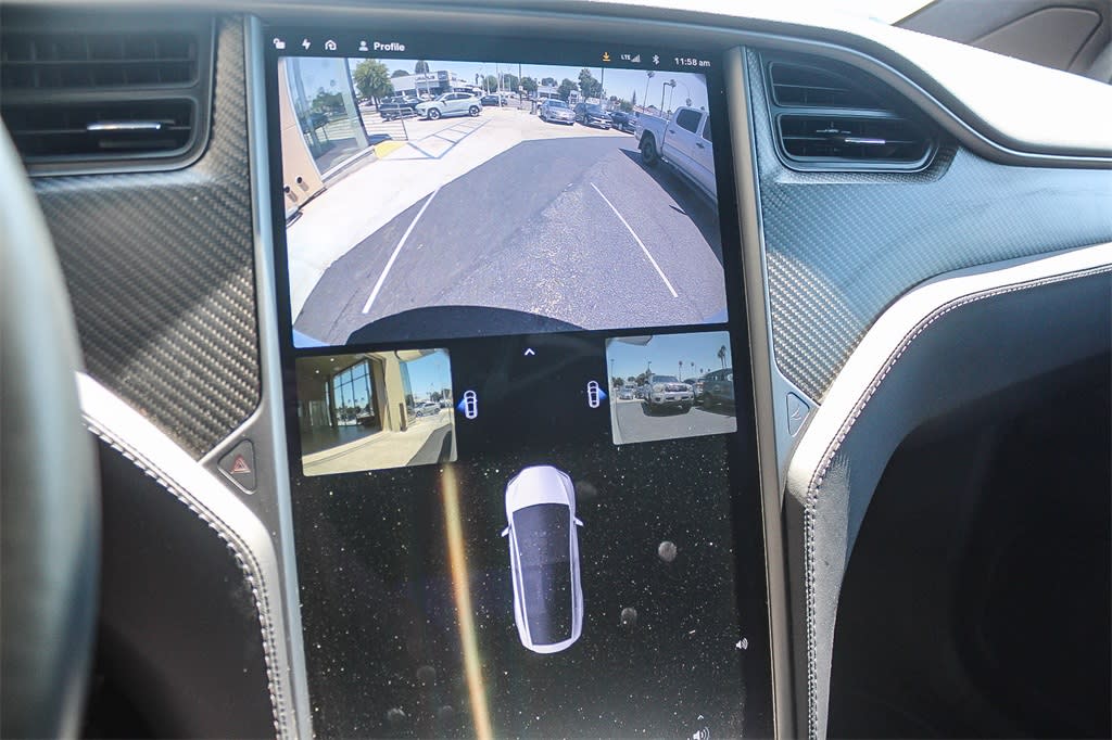Thumbnail: 2018 Tesla Model X - 26