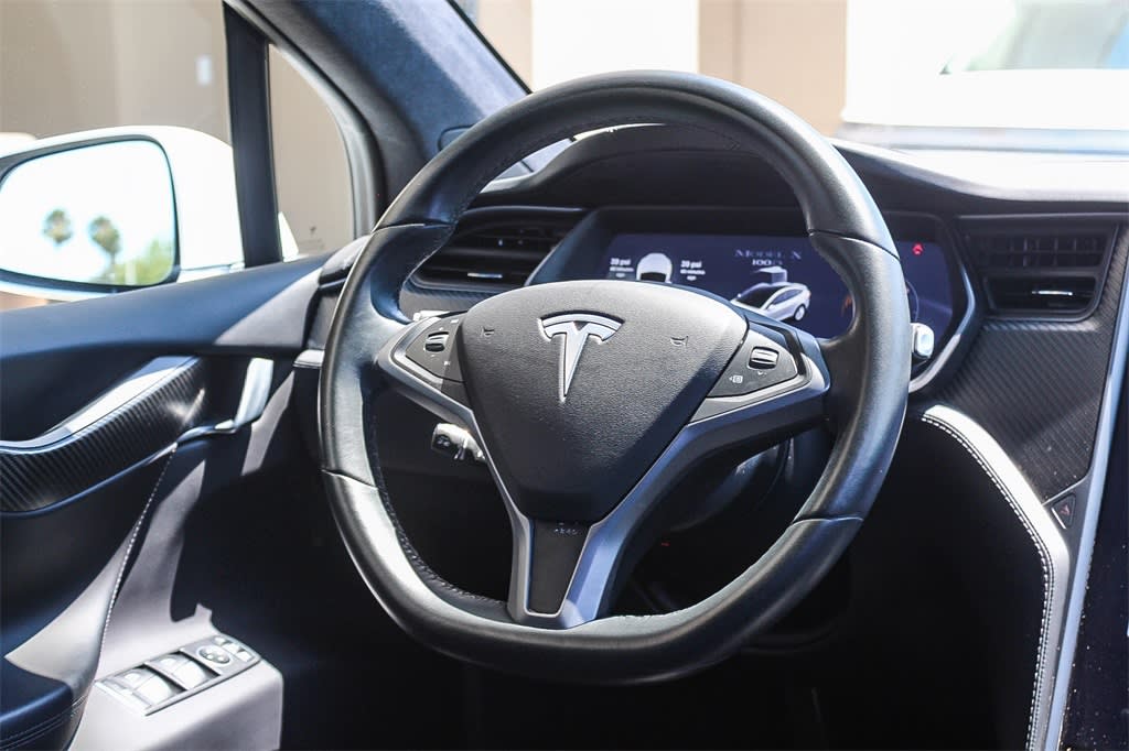 Thumbnail: 2018 Tesla Model X - 12