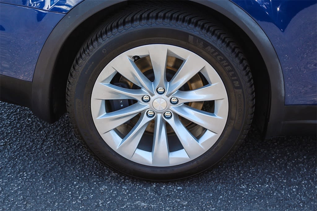 2019 Tesla Model X Long Range 7