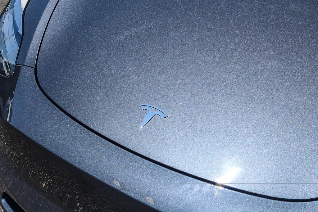 Thumbnail: 2023 Tesla Model Y - 21