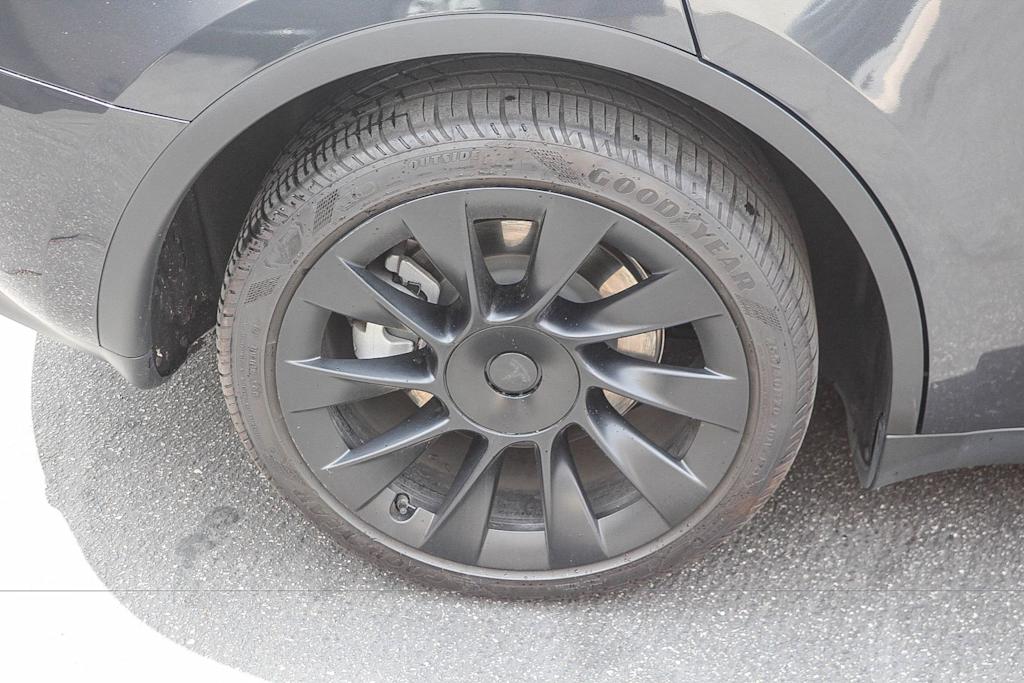 Thumbnail: 2024 Tesla Model Y - 7