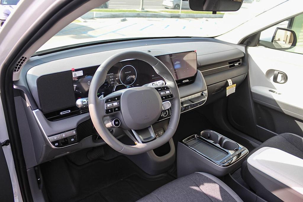 Thumbnail: 2026 Hyundai Ioniq 5 - 11