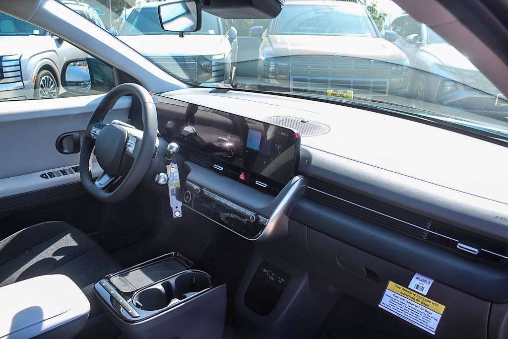 Thumbnail: 2026 Hyundai Ioniq 5 - 10