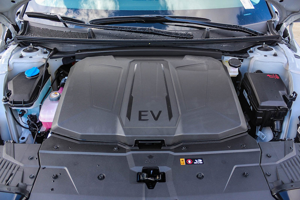 Thumbnail: 2026 Hyundai Ioniq 5 - 8