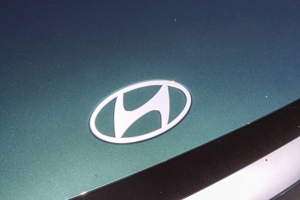 Thumbnail: 2026 Hyundai Ioniq 5 - 21