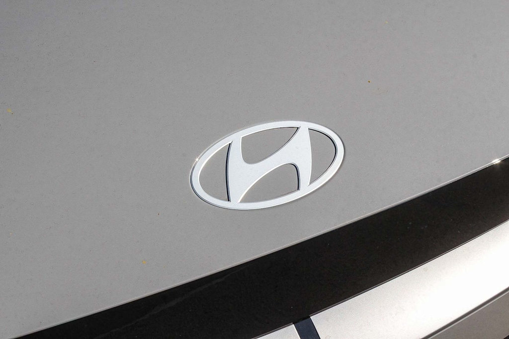 Thumbnail: 2026 Hyundai Ioniq 5 - 19