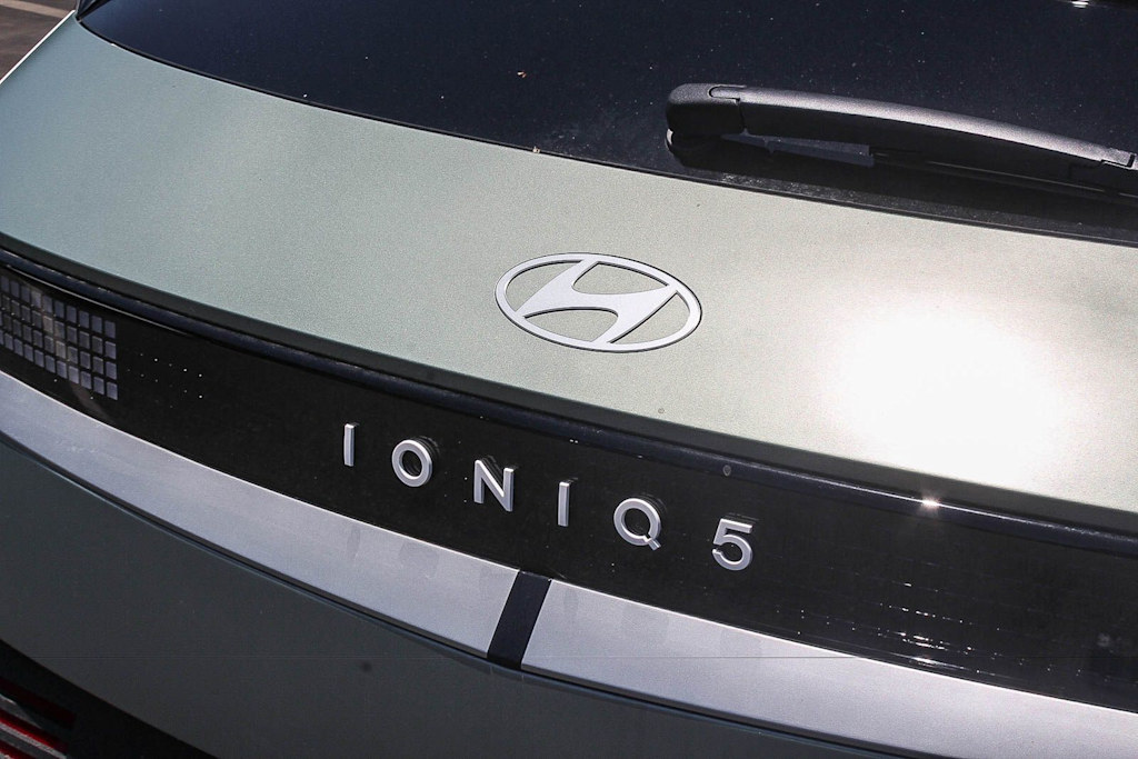 Thumbnail: 2026 Hyundai Ioniq 5 - 19