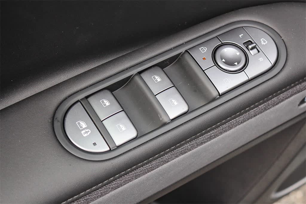 Thumbnail: 2026 Hyundai Ioniq 5 - 24