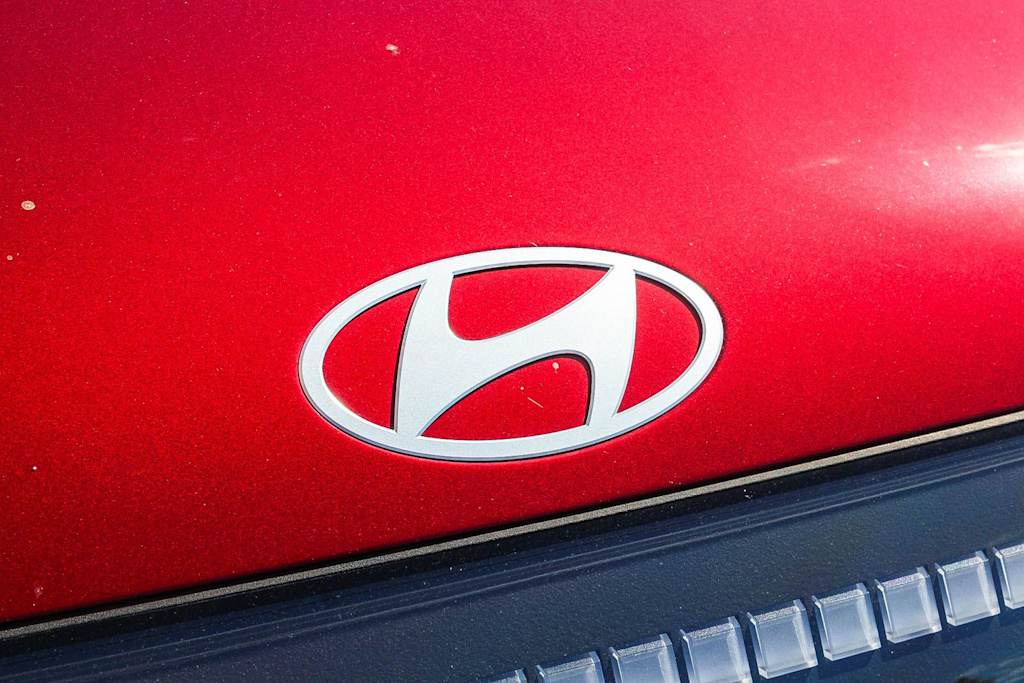 Thumbnail: 2026 Hyundai Ioniq - 6