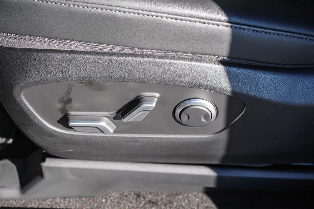 Thumbnail: 2026 Hyundai Ioniq - 25