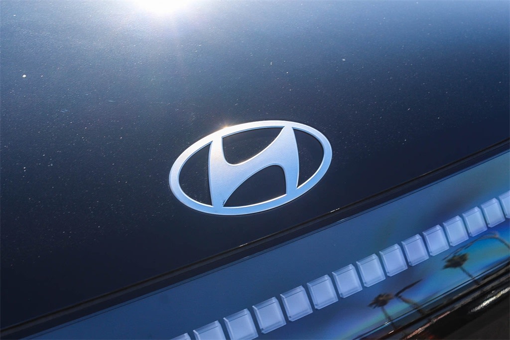 Thumbnail: 2026 Hyundai Ioniq - 20