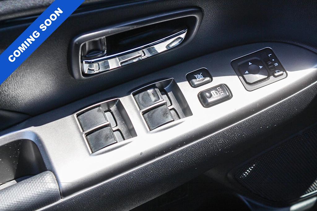 Thumbnail: 2021 Mitsubishi Outlander Sport - 25