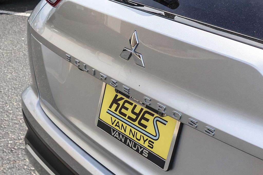 Thumbnail: 2023 Mitsubishi Eclipse Cross - 6