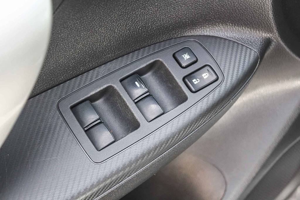 Thumbnail: 2023 Mitsubishi Eclipse Cross - 26