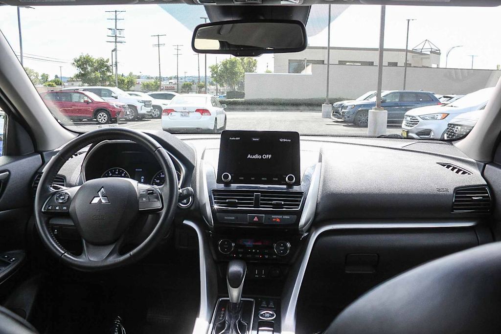 Thumbnail: 2023 Mitsubishi Eclipse Cross - 2