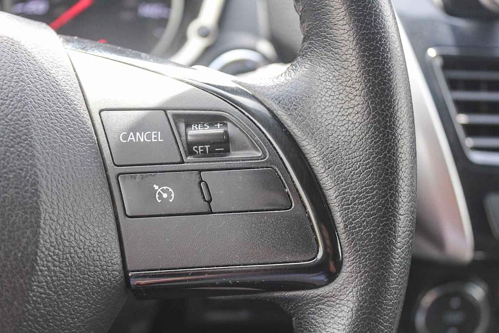 Thumbnail: 2023 Mitsubishi Eclipse Cross - 30