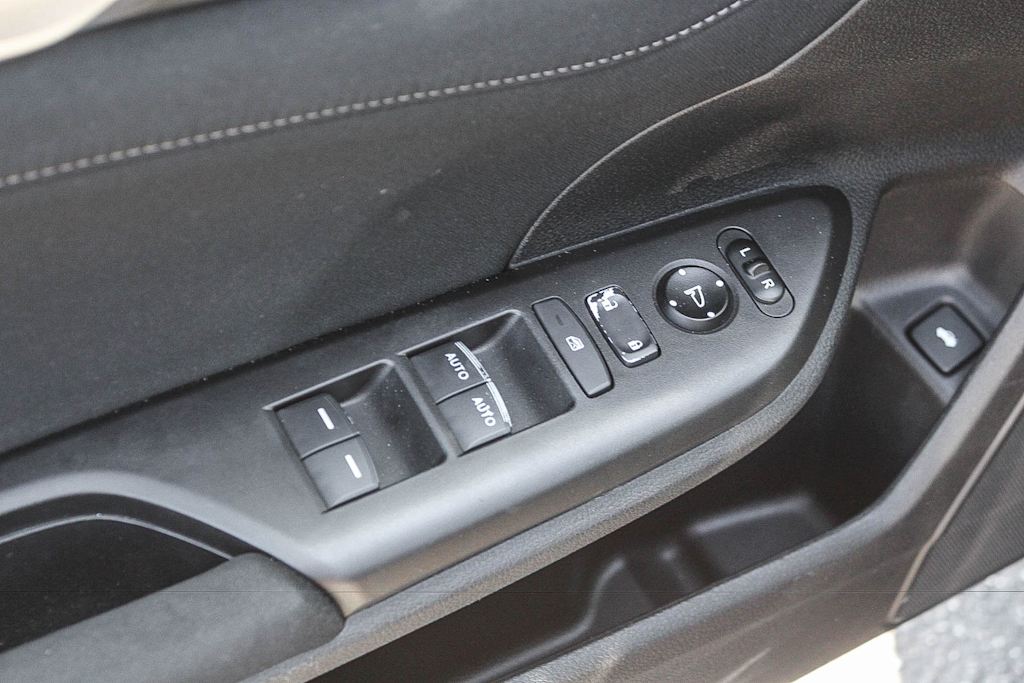 Thumbnail: 2019 Honda Civic - 26