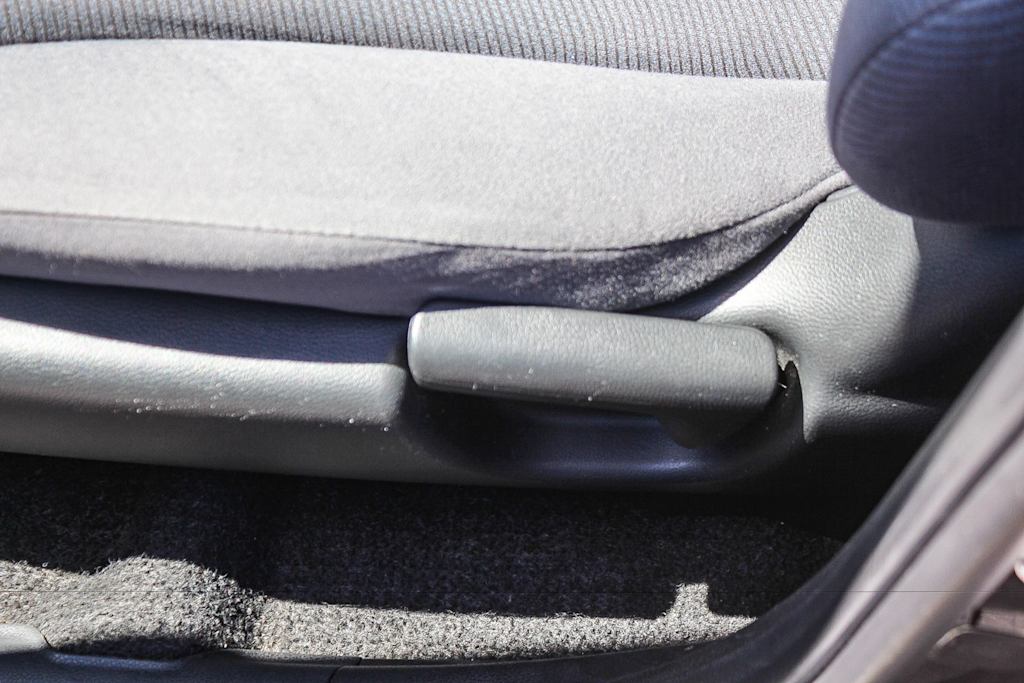 Thumbnail: 2011 Honda Fit - 26