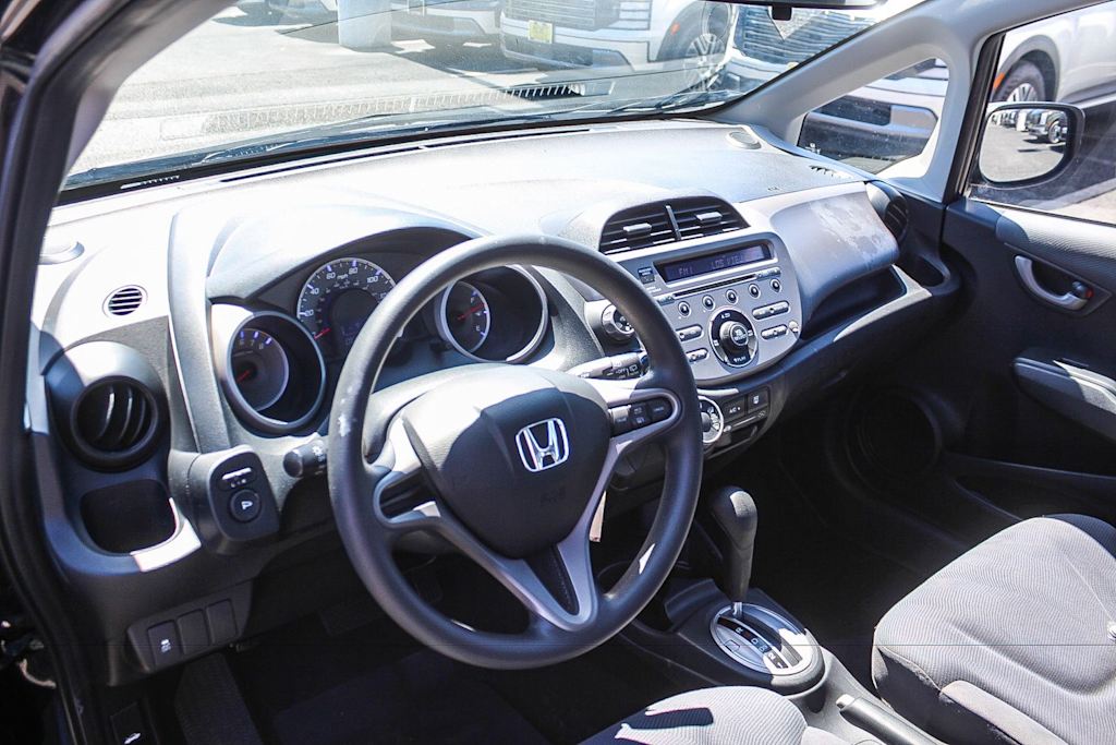 Thumbnail: 2011 Honda Fit - 24