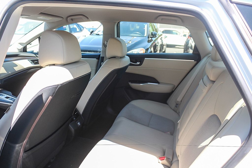 Thumbnail: 2018 Honda Clarity - 11