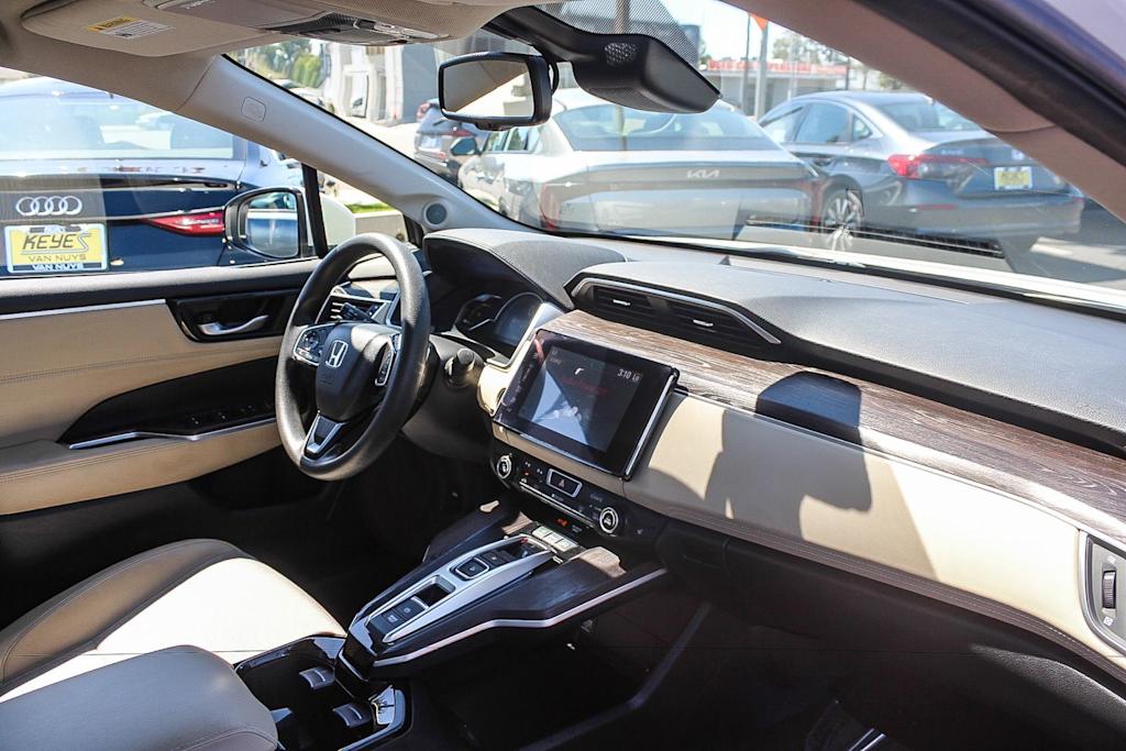 Thumbnail: 2018 Honda Clarity - 13
