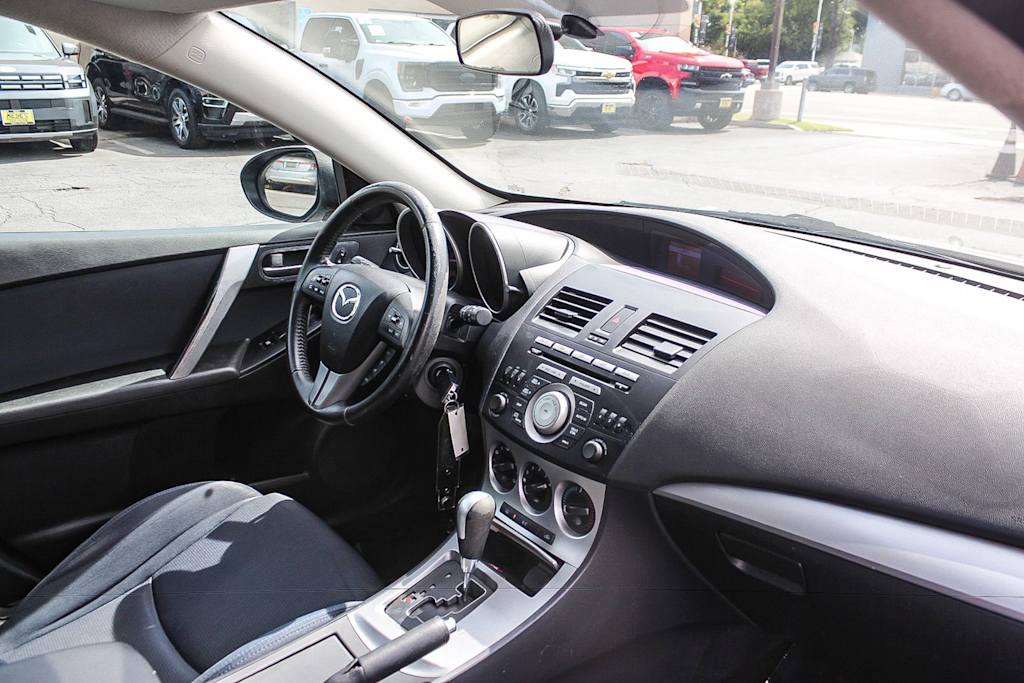 Thumbnail: 2010 Mazda Mazda3 - 13