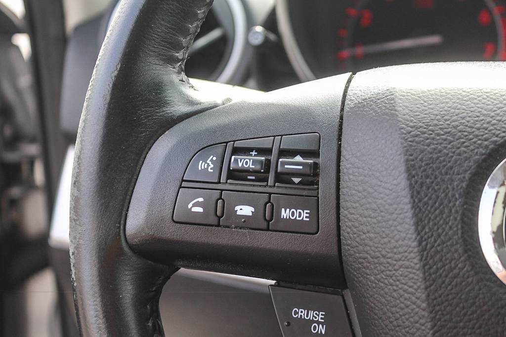 Thumbnail: 2010 Mazda Mazda3 - 28