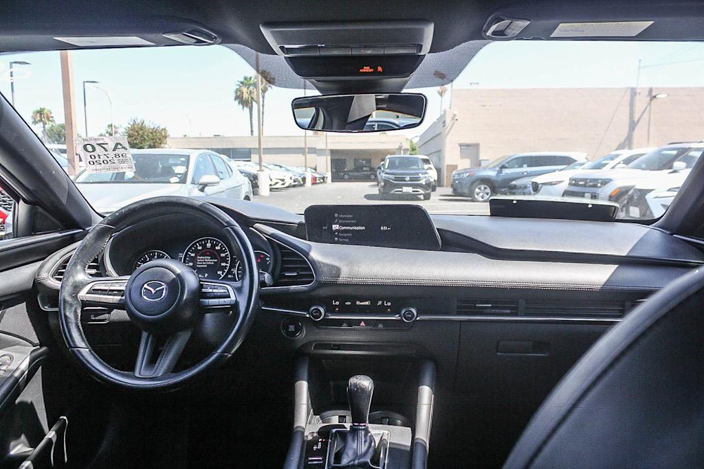 Thumbnail: 2020 Mazda Mazda3 - 2