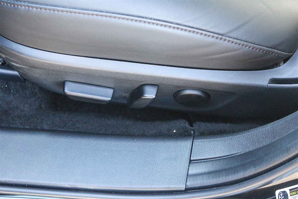 Thumbnail: 2024 Mazda Mazda3 - 29