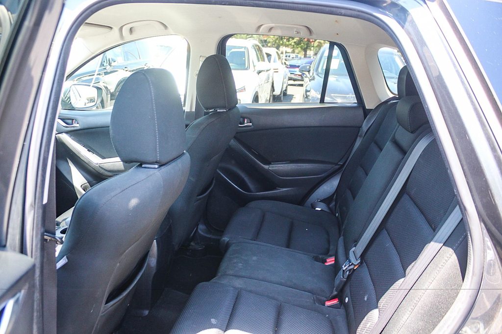 Thumbnail: 2016 Mazda CX-5 - 10