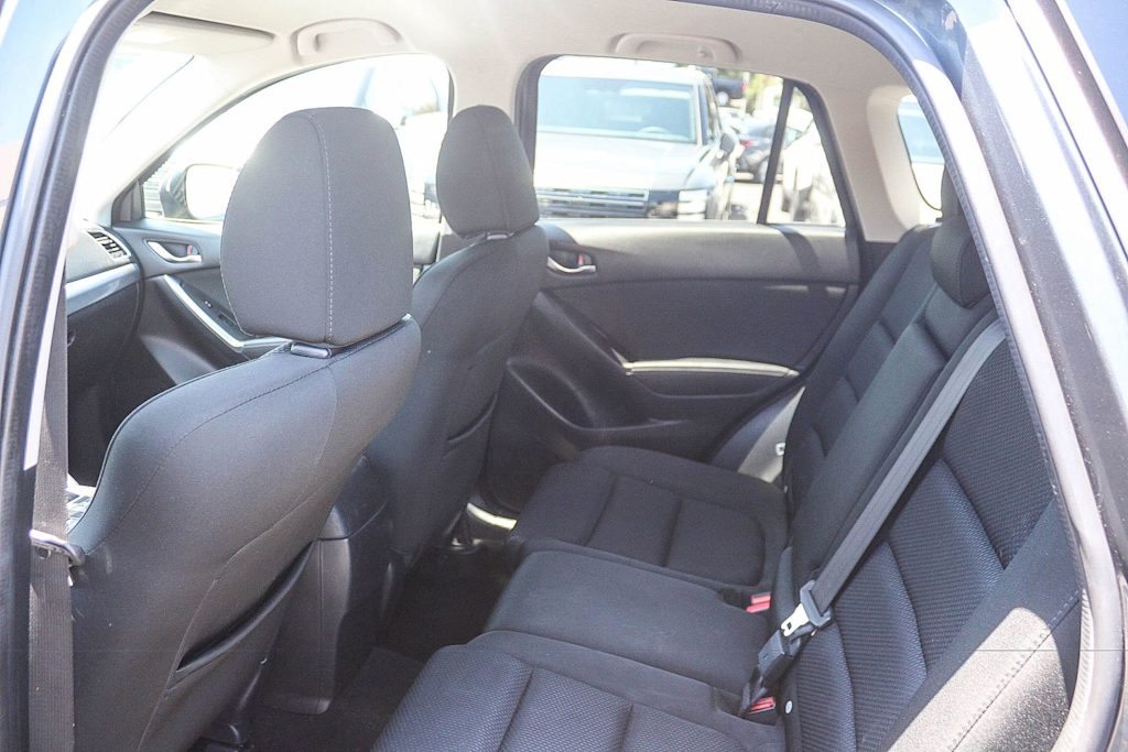 Thumbnail: 2016 Mazda CX-5 - 11