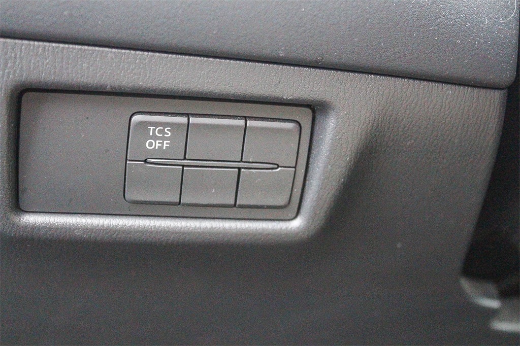 Thumbnail: 2017 Mazda CX-5 - 25