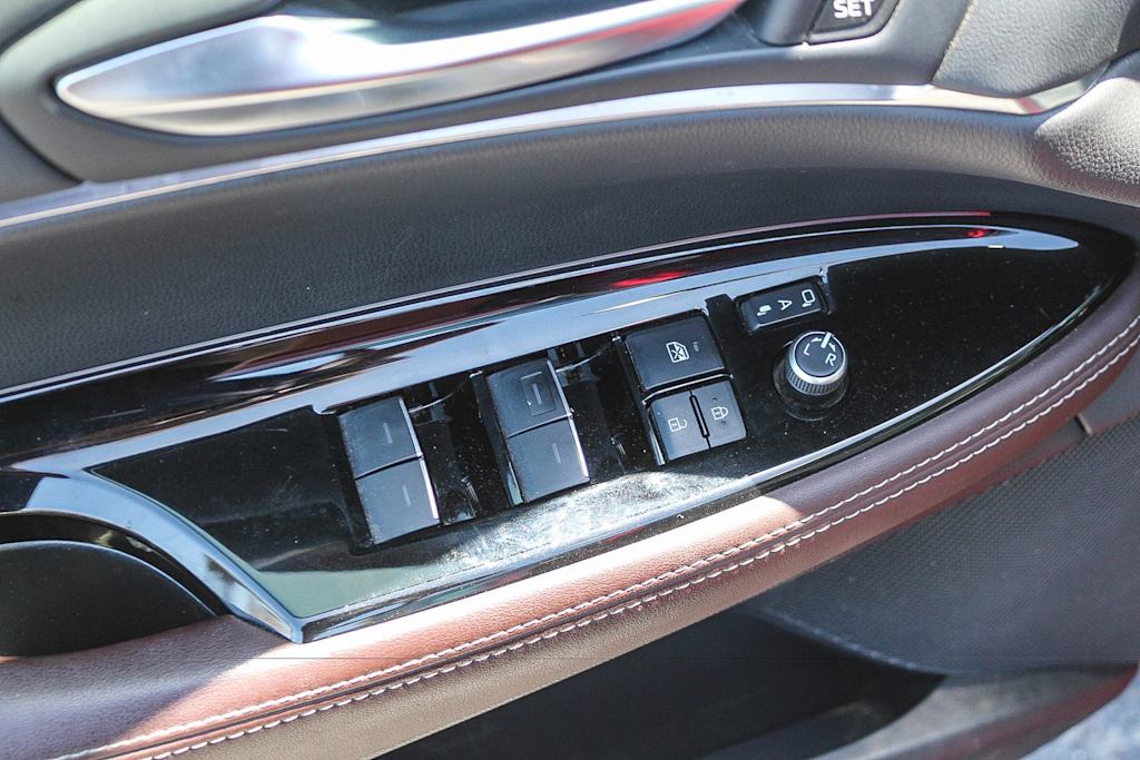 Thumbnail: 2021 Toyota Mirai - 25