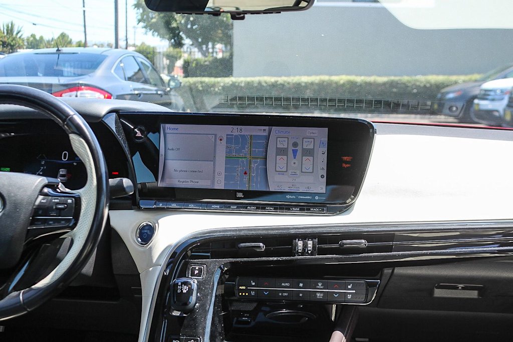 Thumbnail: 2021 Toyota Mirai - 13