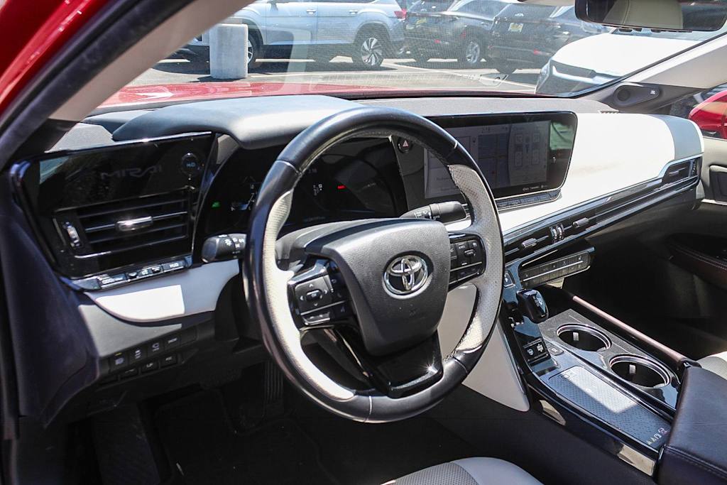 Thumbnail: 2021 Toyota Mirai - 12