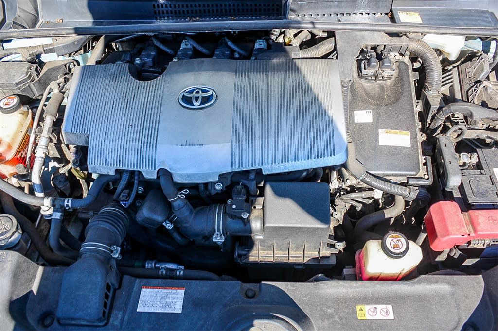 Thumbnail: 2017 Toyota Prius - 8