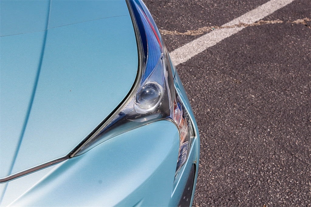 Thumbnail: 2017 Toyota Prius - 15