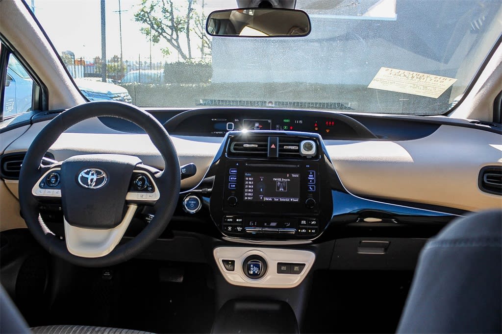 Thumbnail: 2017 Toyota Prius - 2