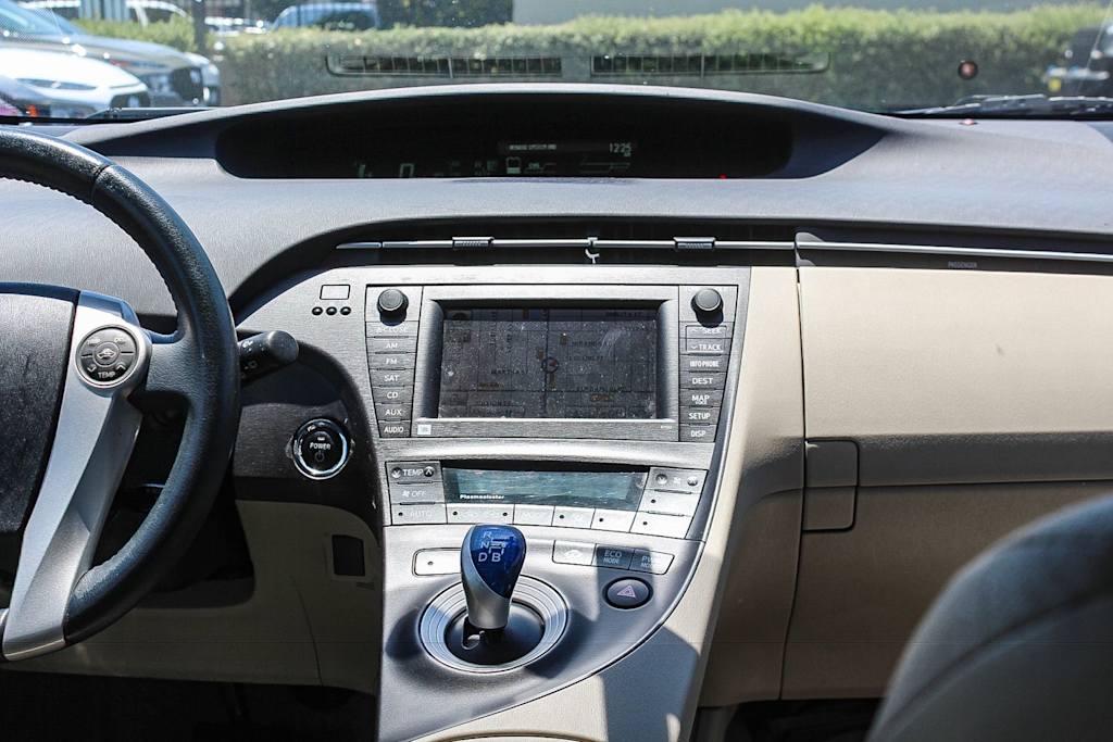 Thumbnail: 2010 Toyota Prius - 8