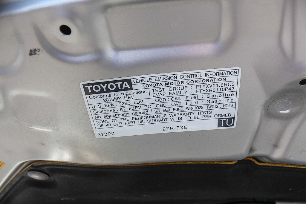 Thumbnail: 2015 Toyota Prius - 17