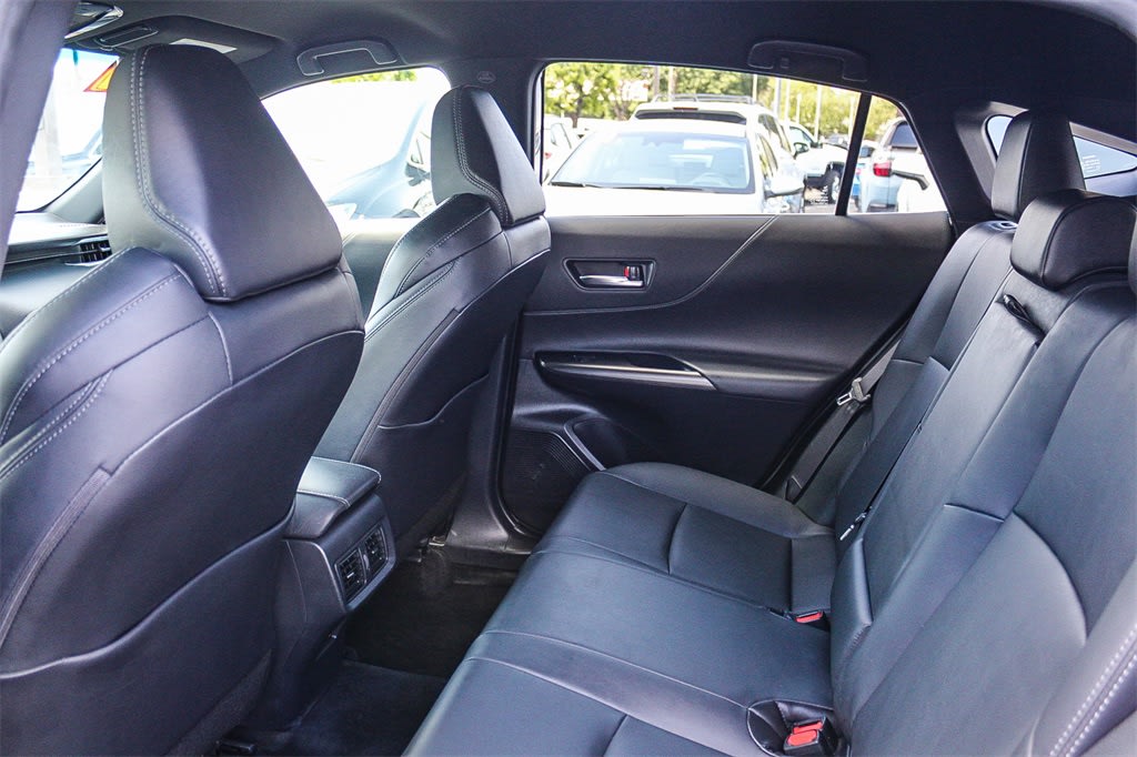 2022 Toyota Venza XLE 12