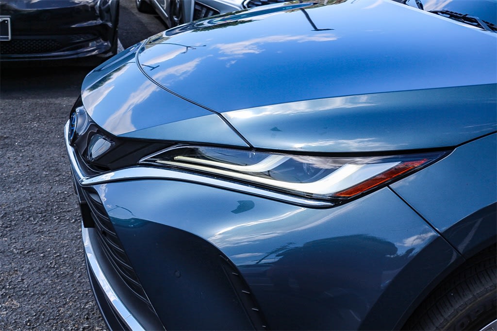 2022 Toyota Venza XLE 21