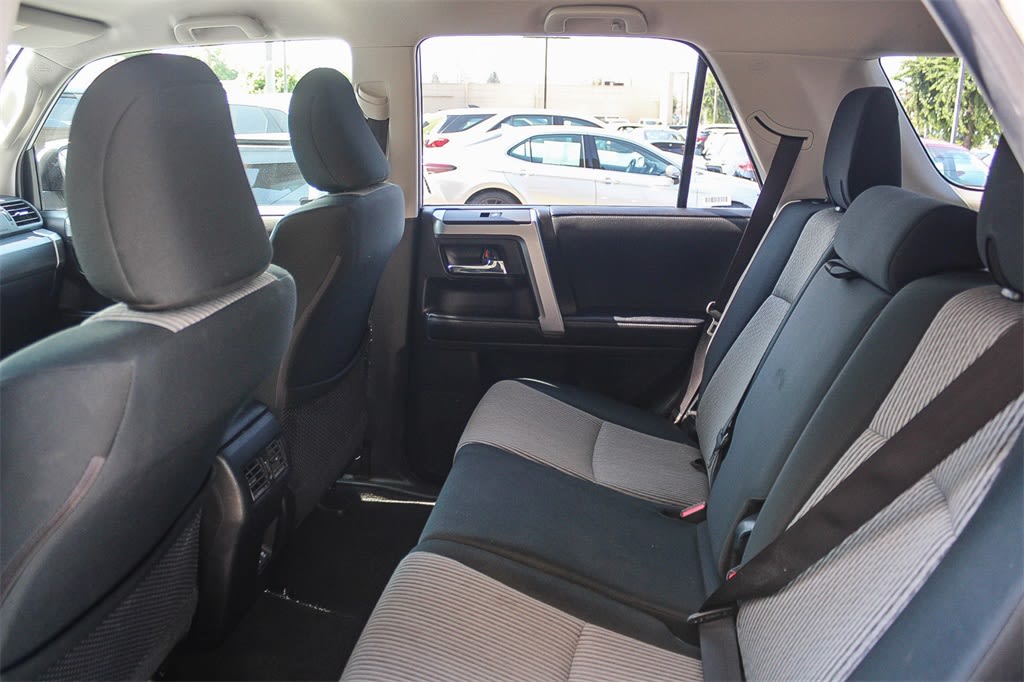 Thumbnail: 2022 Toyota 4Runner - 12