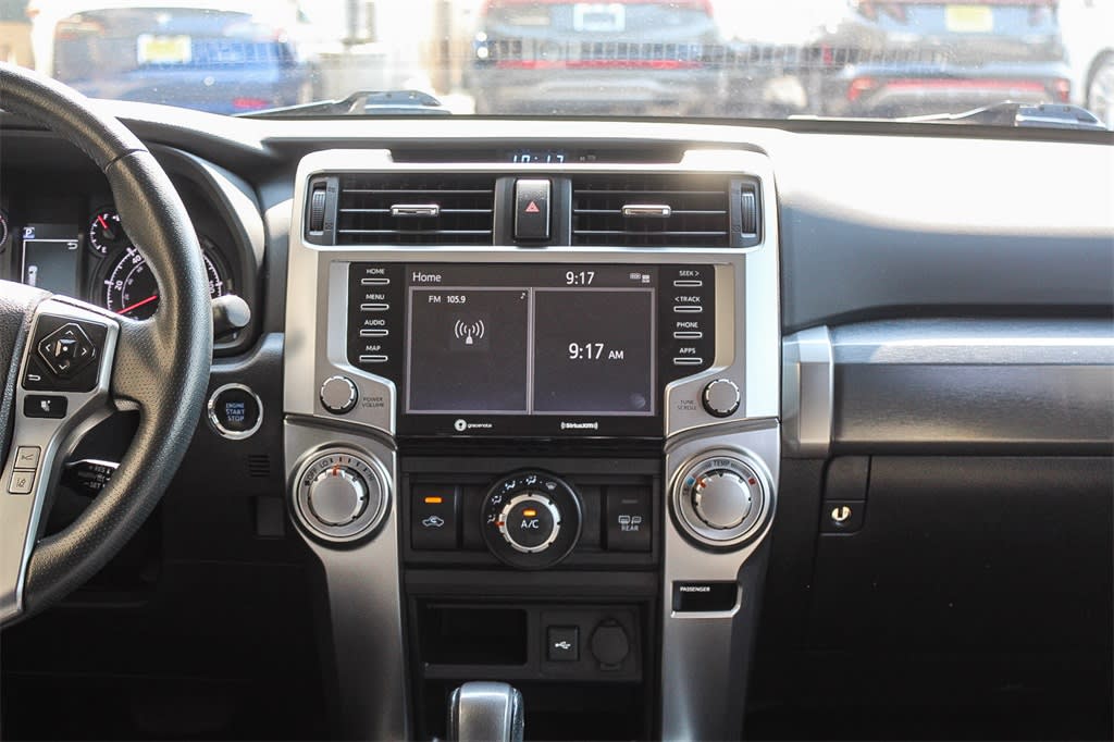 Thumbnail: 2022 Toyota 4Runner - 9