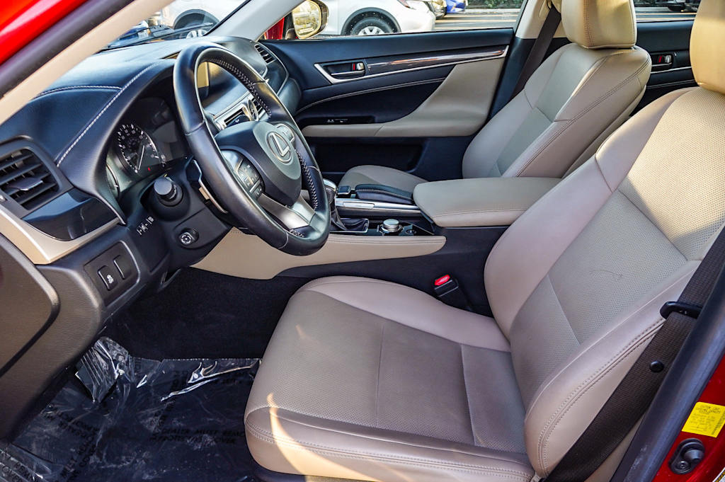 Thumbnail: 2016 Lexus GS - 10
