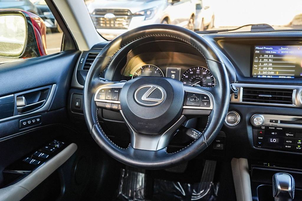 Thumbnail: 2016 Lexus GS - 8