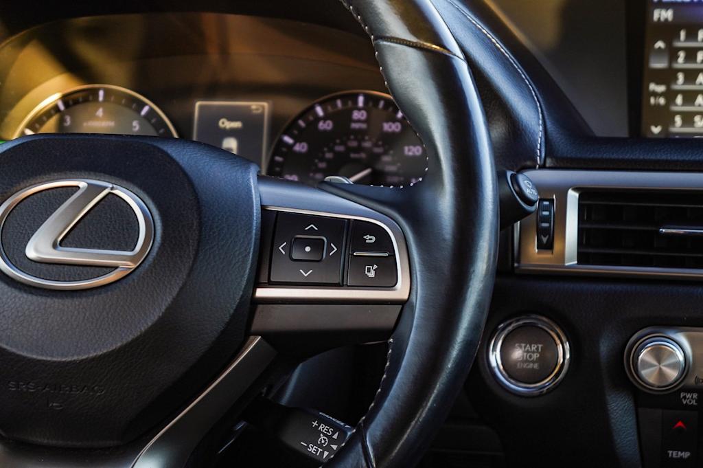 Thumbnail: 2016 Lexus GS - 25